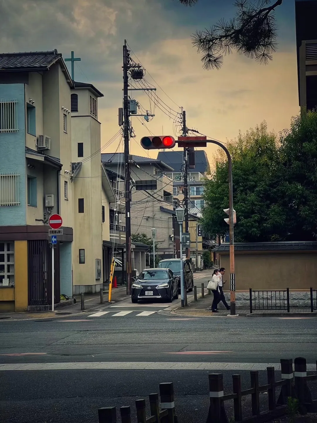 Tokyo Impressions/ A Day of Contrasts