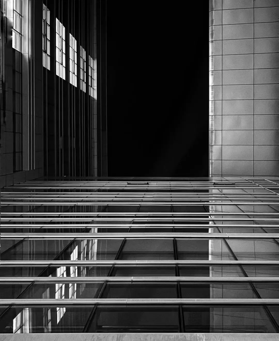 Geometry in Silence